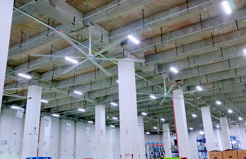 廠房車(chē)間降溫 大面積車(chē)間快速降溫設(shè)備超省電