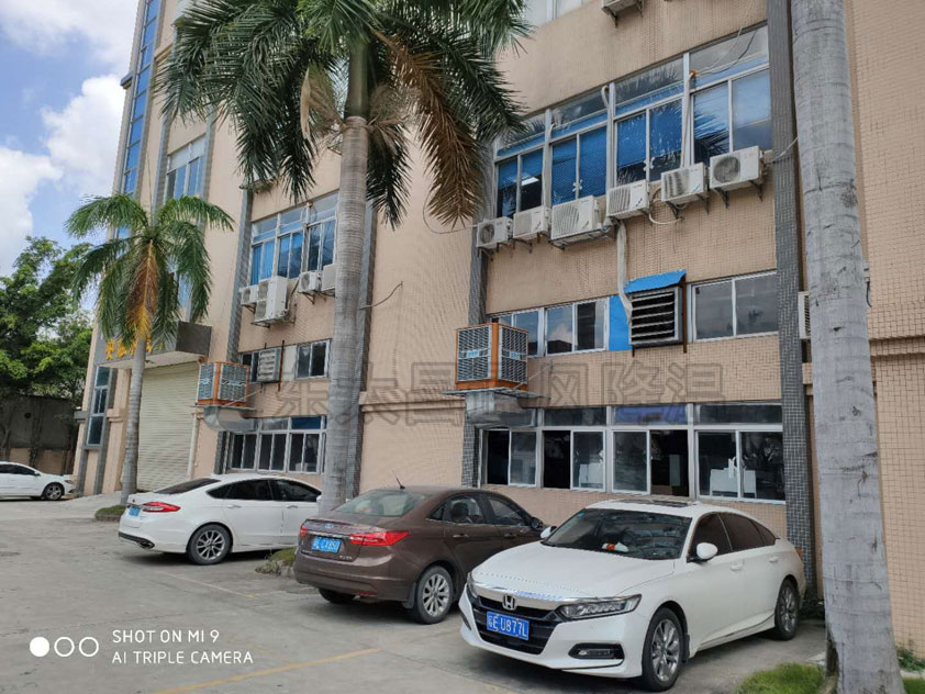 車間高溫怎么降溫？廠房降溫環(huán)?？照{(diào)