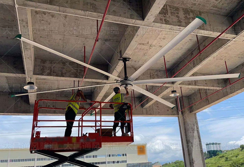 夏季倉(cāng)庫(kù)怎么降溫？有哪些省錢的降溫方案