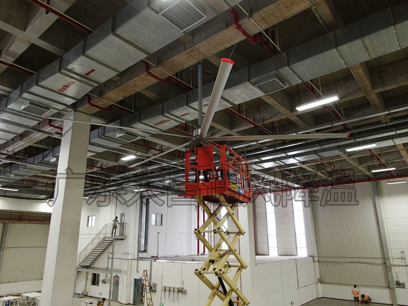 大型工業(yè)吊扇 大型工業(yè)吊扇