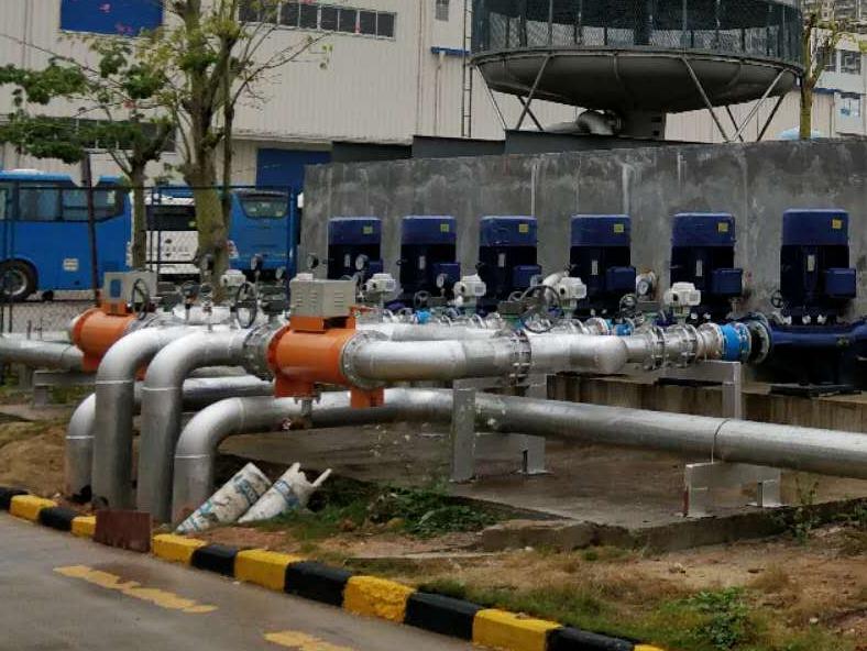 精密注塑機(jī)冷凍水工程 精密注塑機(jī)冷凍水工程