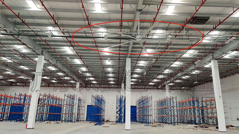 大型物流中心工業(yè)大風(fēng)扇安裝 大型物流中心工業(yè)大風(fēng)扇安裝