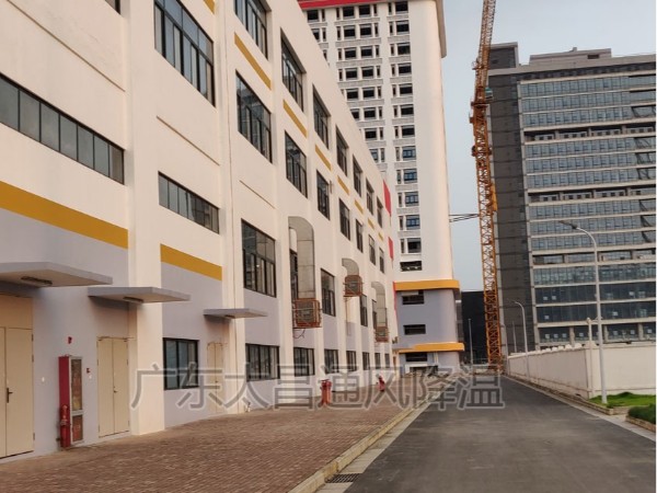 廠房降溫好幫手-潤東方環(huán)?？照{